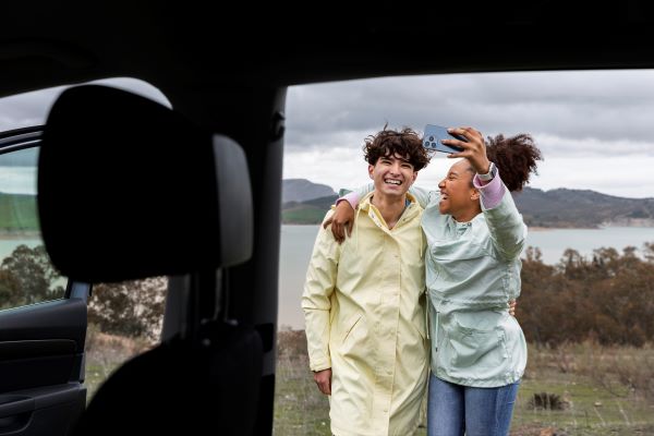 Butuh Mobil Keluarga Luas? Sewa Hiace, Innova Reborn, atau Avanza di Hastin Rental Mobil Sekarang!