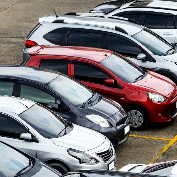 Temukan Kemudahan Perjalanan di Jakarta Pusat dengan Hastin Rental Mobil