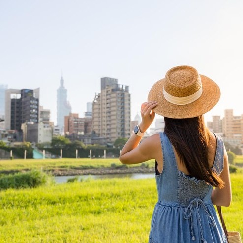 Alasan Mengapa Toyota Zenix Cocok untuk Perjalanan Bisnis dan Pribadi