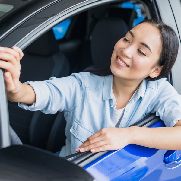 Liburan Keluarga Menyenangkan Bersama Hastin Jaya Rental Mobil