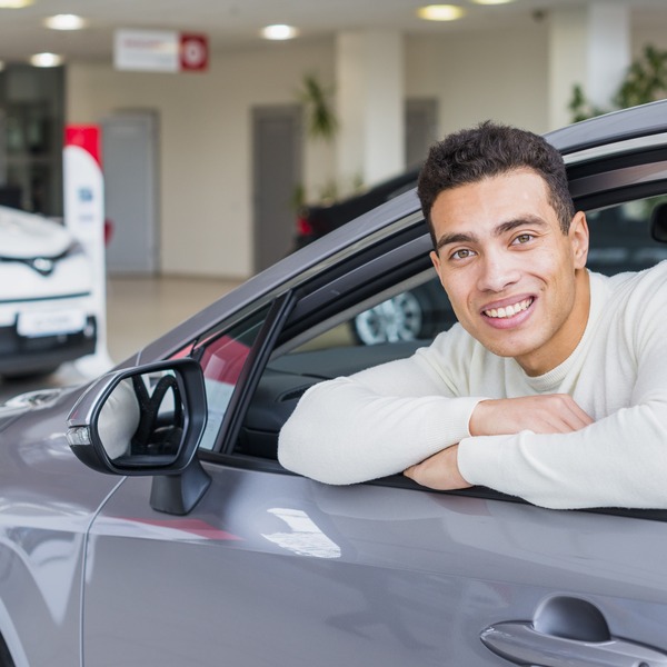 Jelajahi Kenyamanan Perjalanan dengan Sewa Mobil Hiace di Hastin Rental Mobil