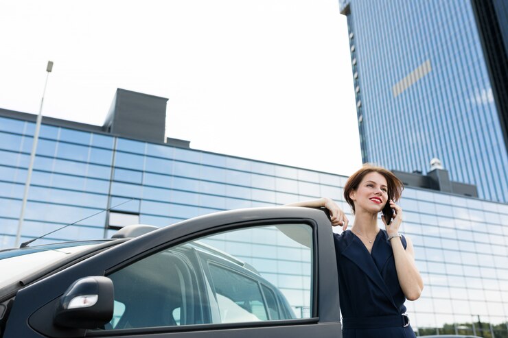 Isuzu Elf Kendaraan Fleksibel untuk Perjalanan Bisnis dan Wisata