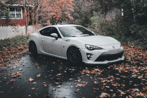 Promo Menarik Sewa Hiace, Innova, dan Avanza di Hastin Rental Mobil. Booking Sekarang!