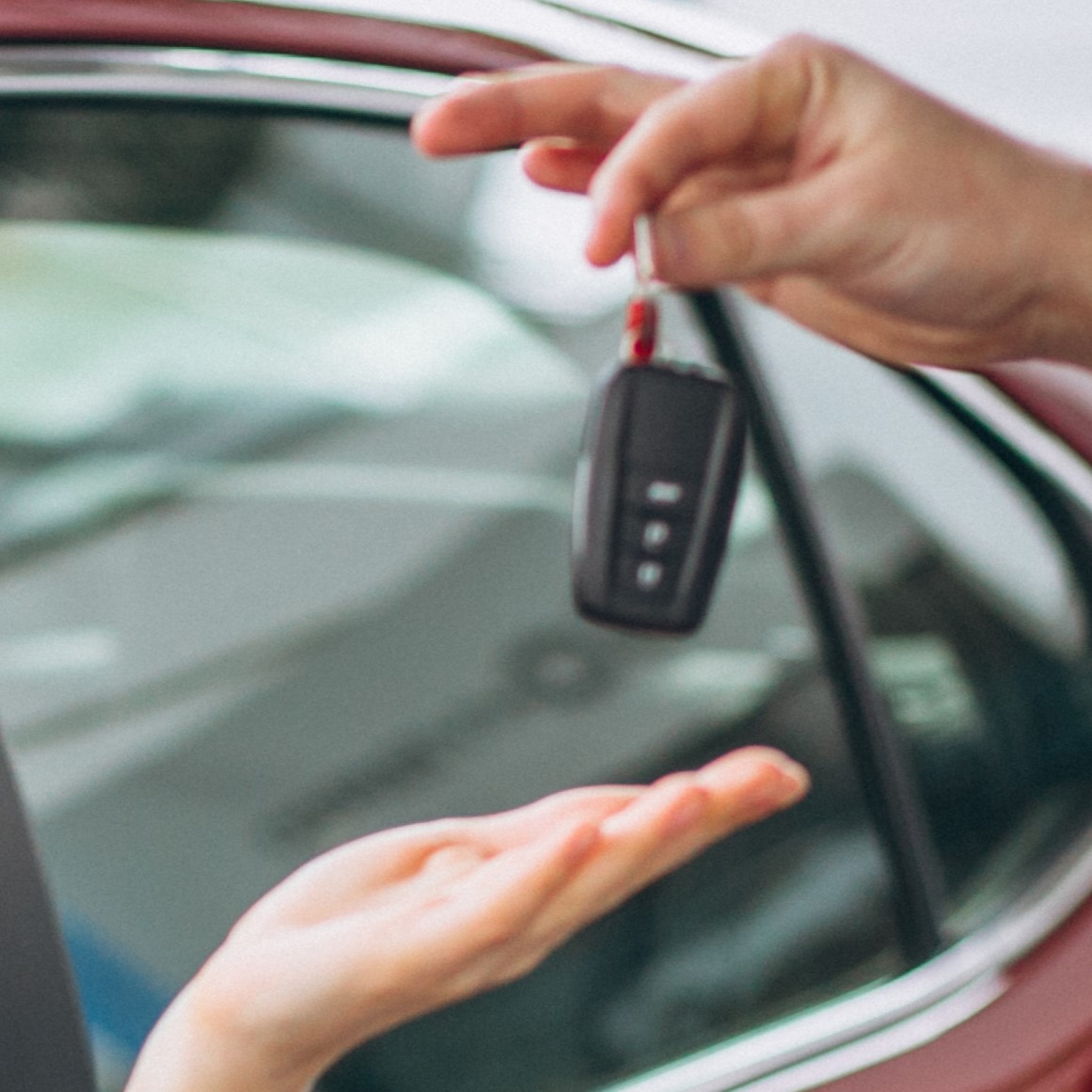 Toyota Zenix Mobil MPV Mewah dengan Harga Terjangkau di Hastin Rental Mobil