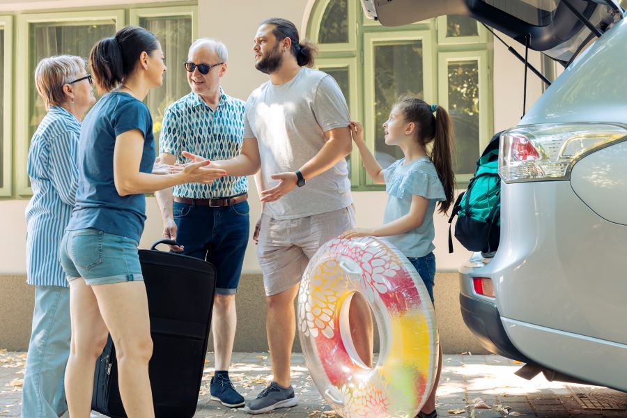 Road Trip Jogja-Bali? Pilih Hiace, Innova Reborn, atau Avanza untuk Perjalanan yang Tak Terlupakan di Hastin Rental Mobil