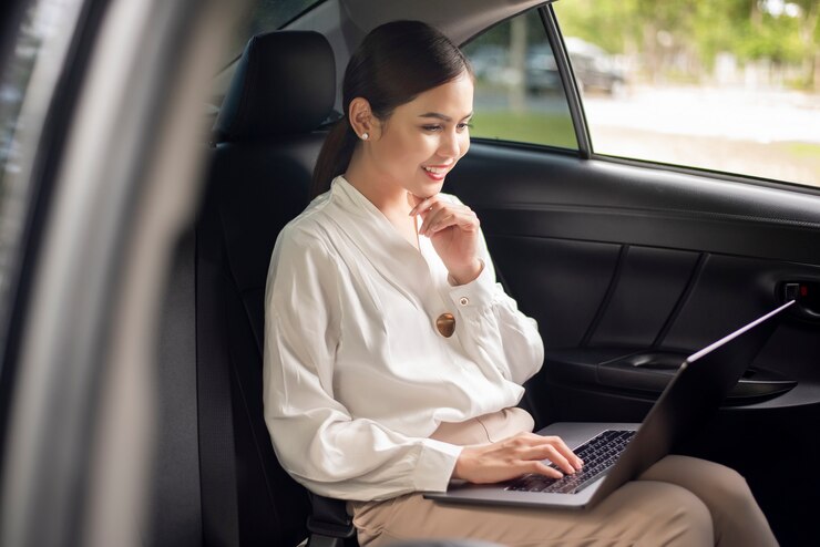 Toyota Alphard Pilihan Terbaik untuk Acara Spesial dan VIP