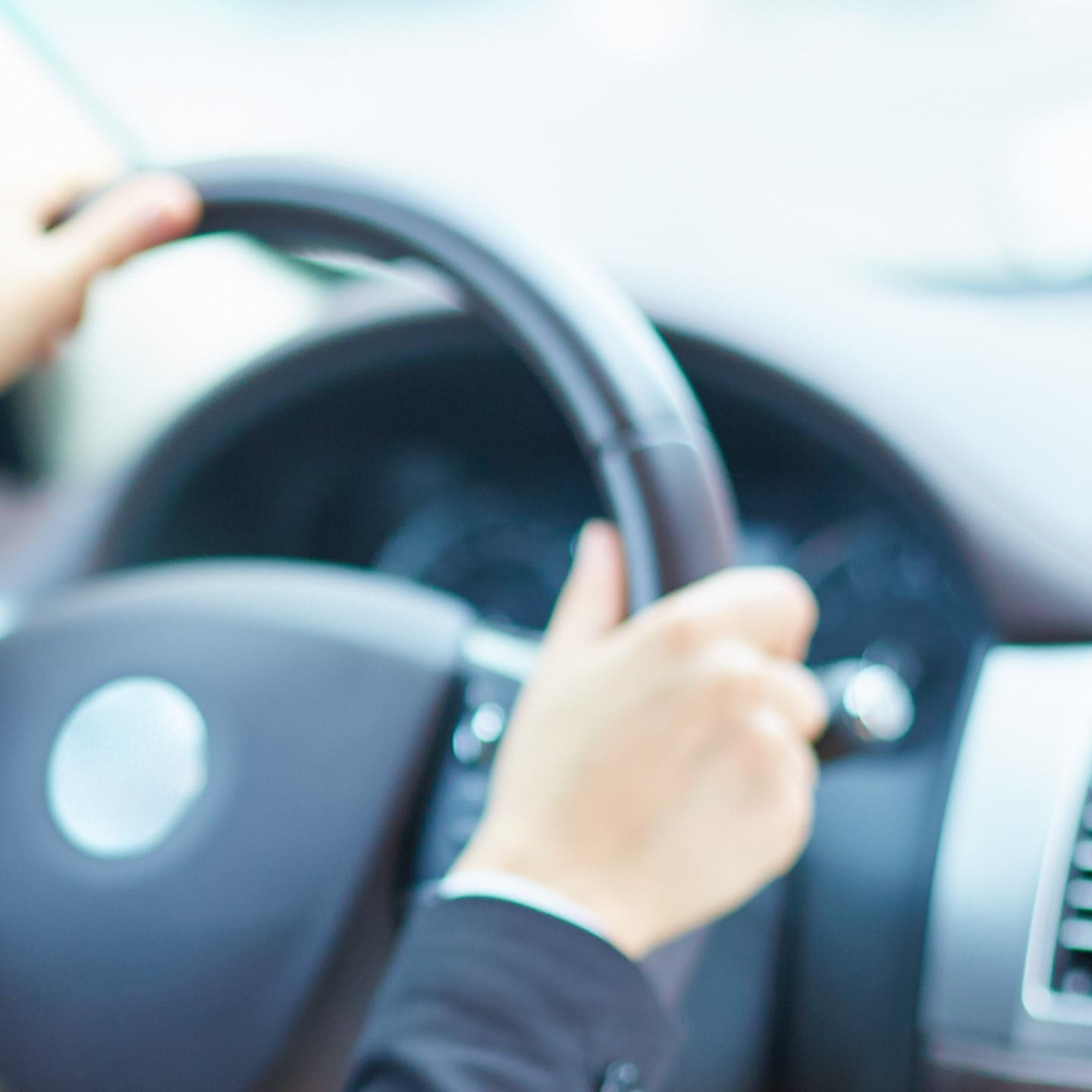 7 Keunggulan Sewa Mobil Alphard di Hastin Rental Mobil: Pilihan Tepat untuk Perjalanan Anda